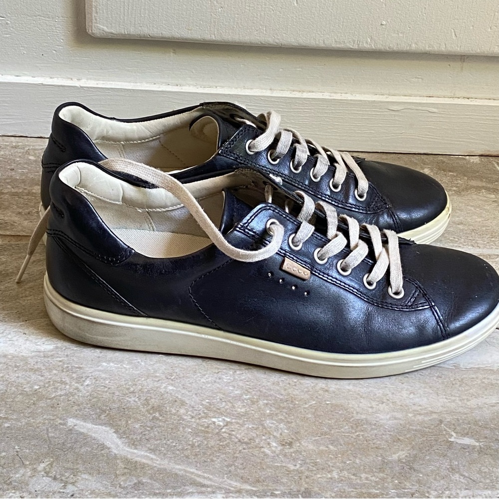 ECCO Soft 7 Sneakers Navy Full Grain Leather Collegiate Casual Minimalist 10 41